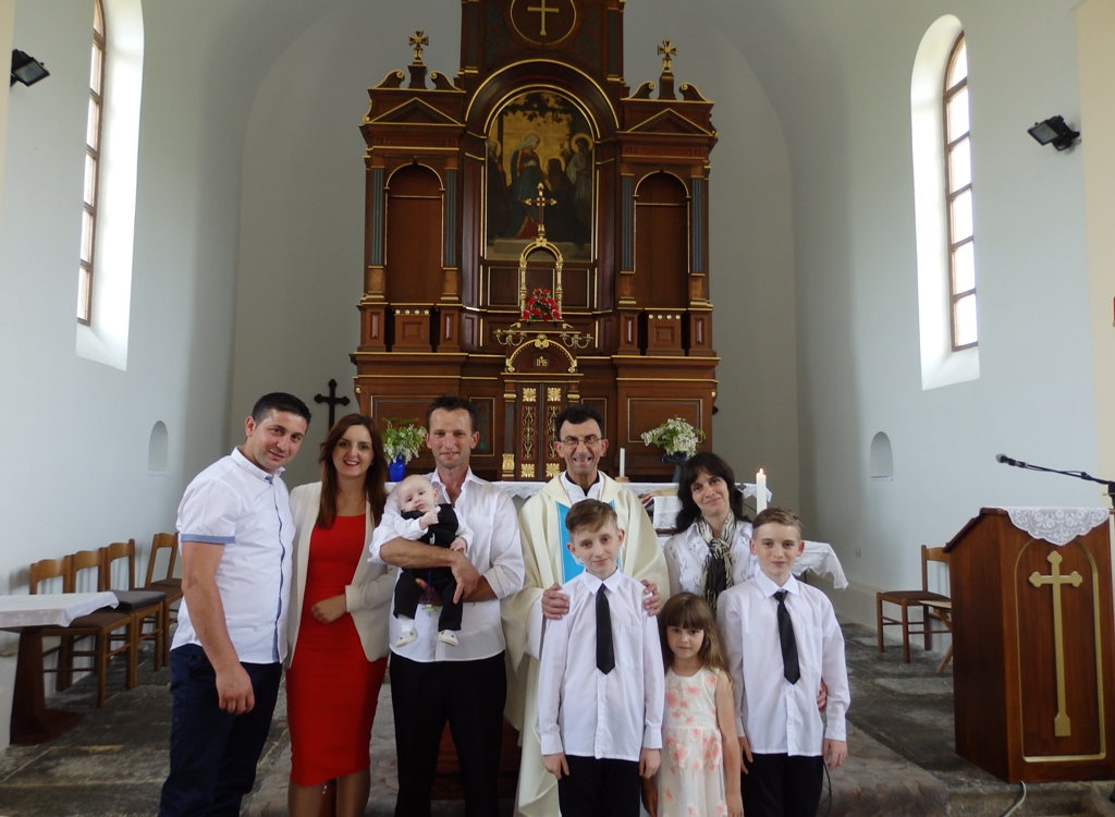 U Brlogu kršten Luka - 4. dijete ob. Jurković