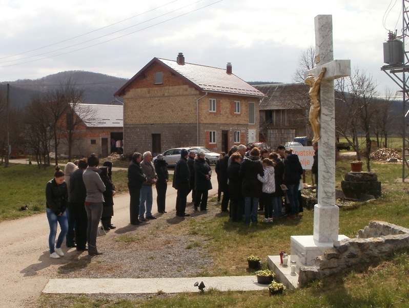 Slavlje blagoslova križa u Hrvatskom Polju