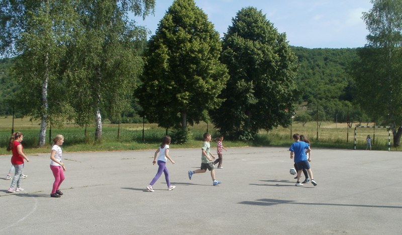 Počinje ŠKOLA - sjećanje na kraj...