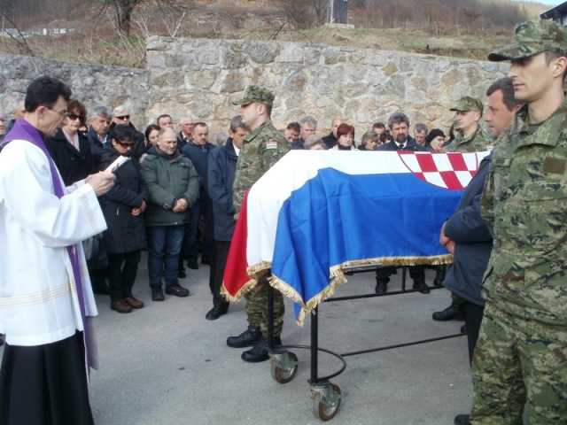 U Kompolju oproštaj od Tomice Rožića