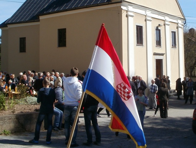 Vedro i sunčano mioljsko slavlje na Vratniku