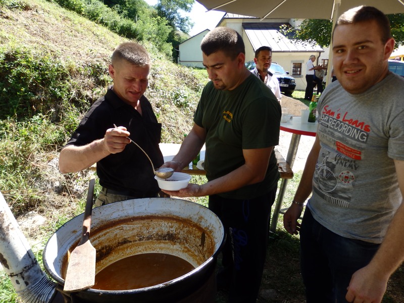 U Kompolju veličanstvena proslava 'Stipanje' u zajedništvu s biskupom