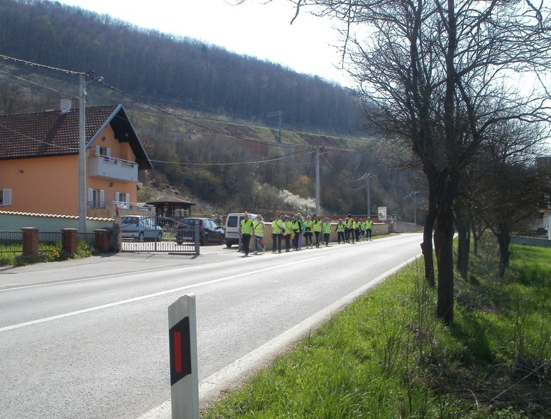 Hodočasnici pješaci krenuli na Trsat