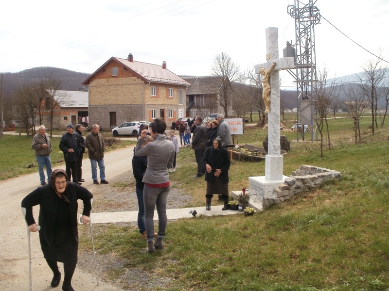 Slavlje blagoslova križa u Hrvatskom Polju