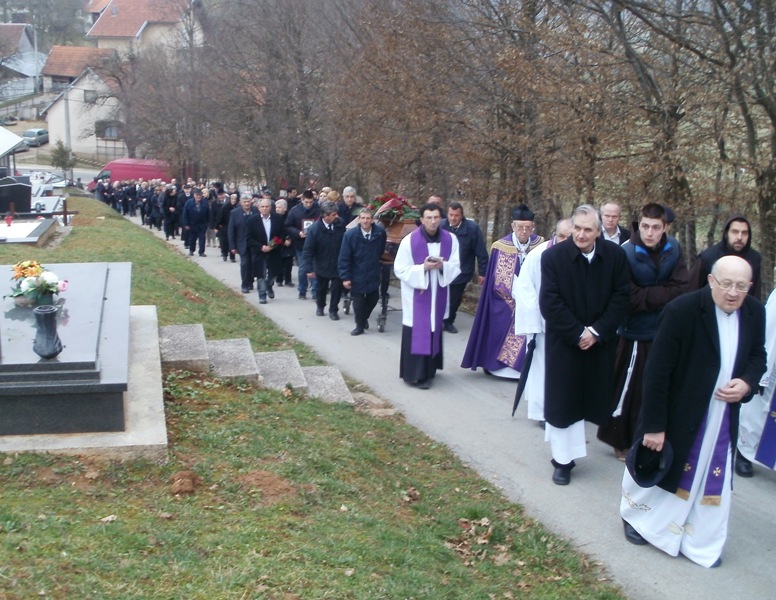 U Kompolju sprovod pok. Marije Šimunović