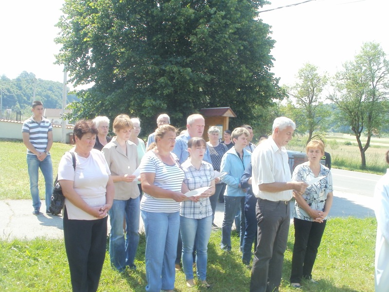 TIJELOVO - misa i procesija u Kompolju i Vratniku