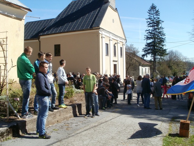 Vedro i sunčano mioljsko slavlje na Vratniku