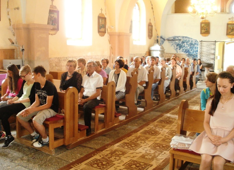 Krštenjem Elizabete obasjane Padelice i cijelo Kompolje