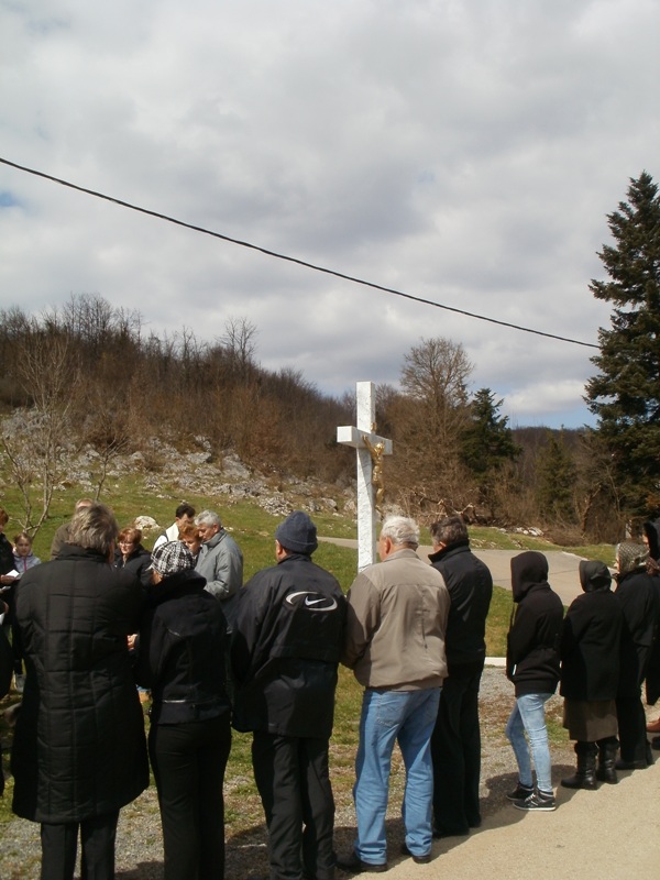 Slavlje blagoslova križa u Hrvatskom Polju