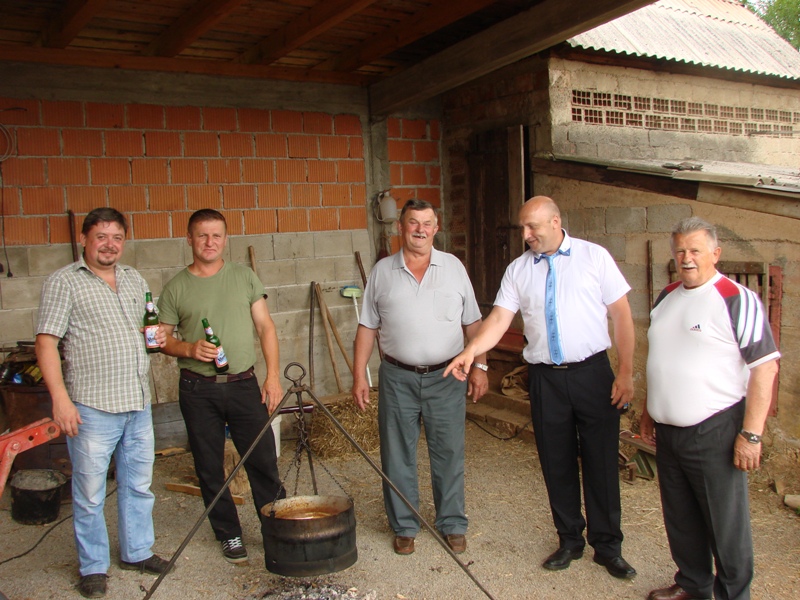 Krštenjem Elizabete obasjane Padelice i cijelo Kompolje