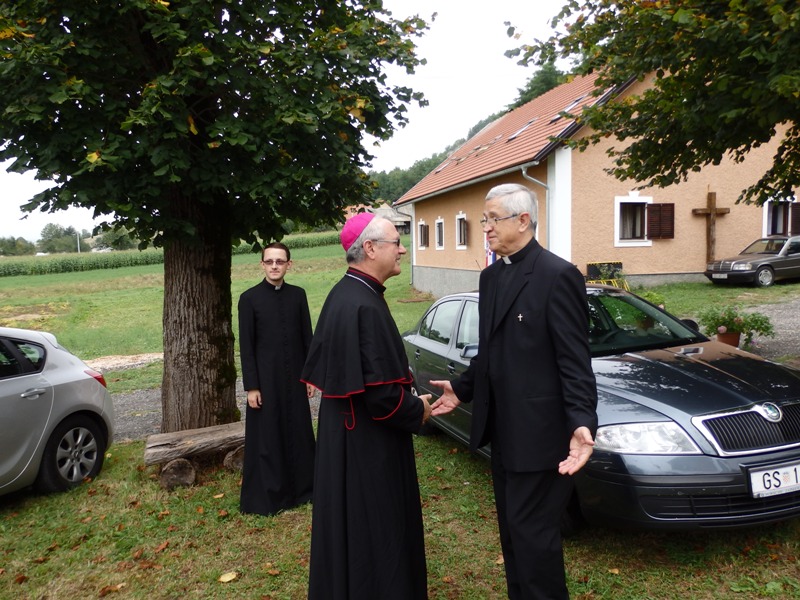 U Kompolju veličanstvena proslava 'Stipanje' u zajedništvu s biskupom