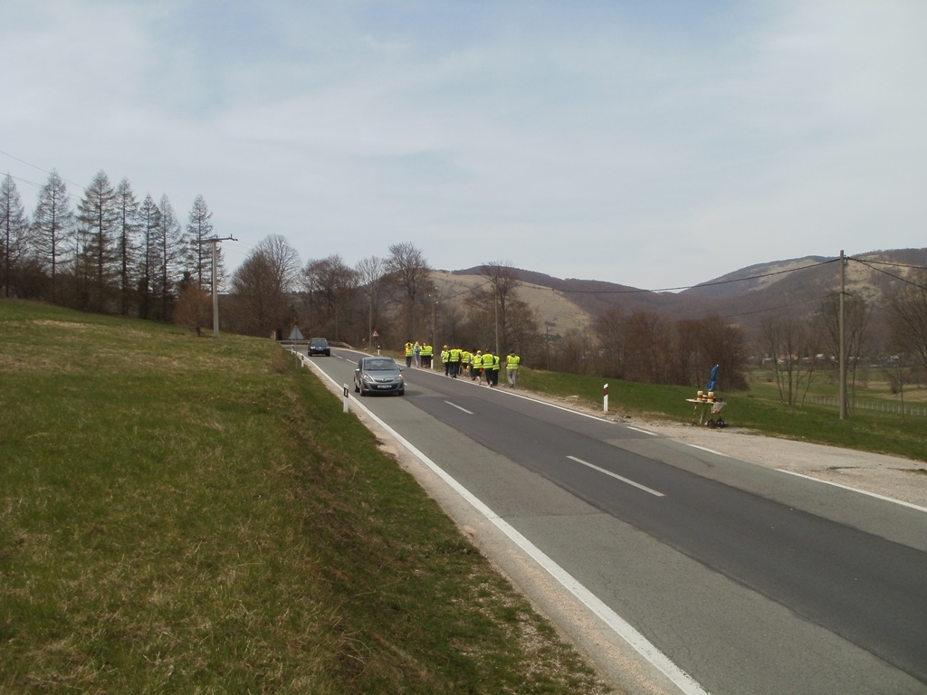 Hodočasnici pješaci krenuli na Trsat