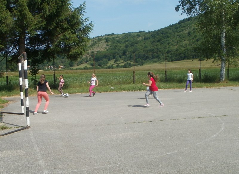 Počinje ŠKOLA - sjećanje na kraj...